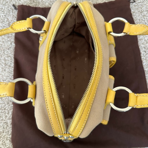 Cream and Yellow Tote with Gold Hardware - Picture 6 of 9